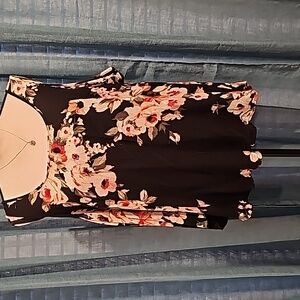 NWOT, "Ivory Lace" Floral print casual top